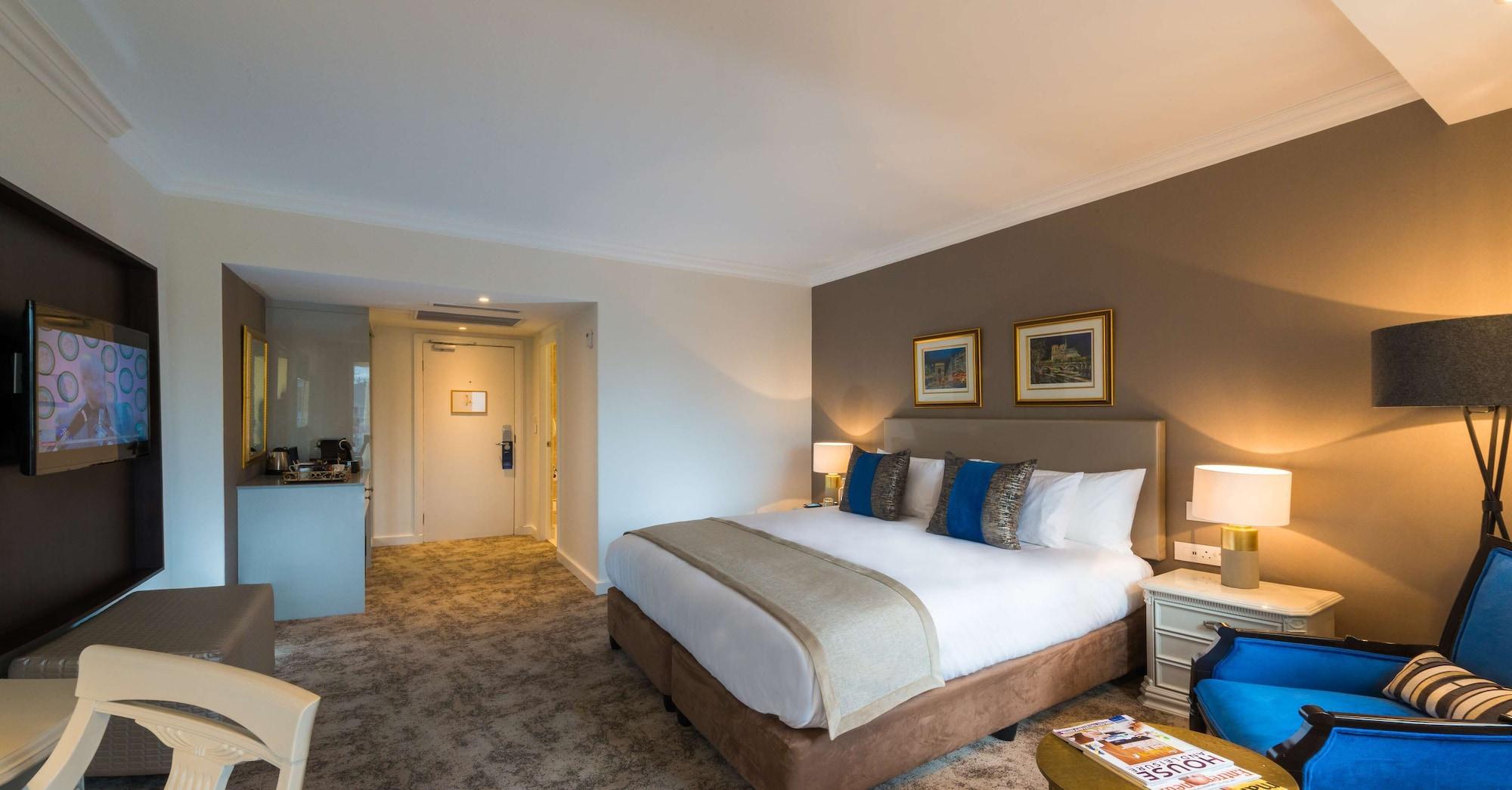 קייפטאון Hotel Le Vendome מראה חיצוני תמונה A bedroom at the hotel
