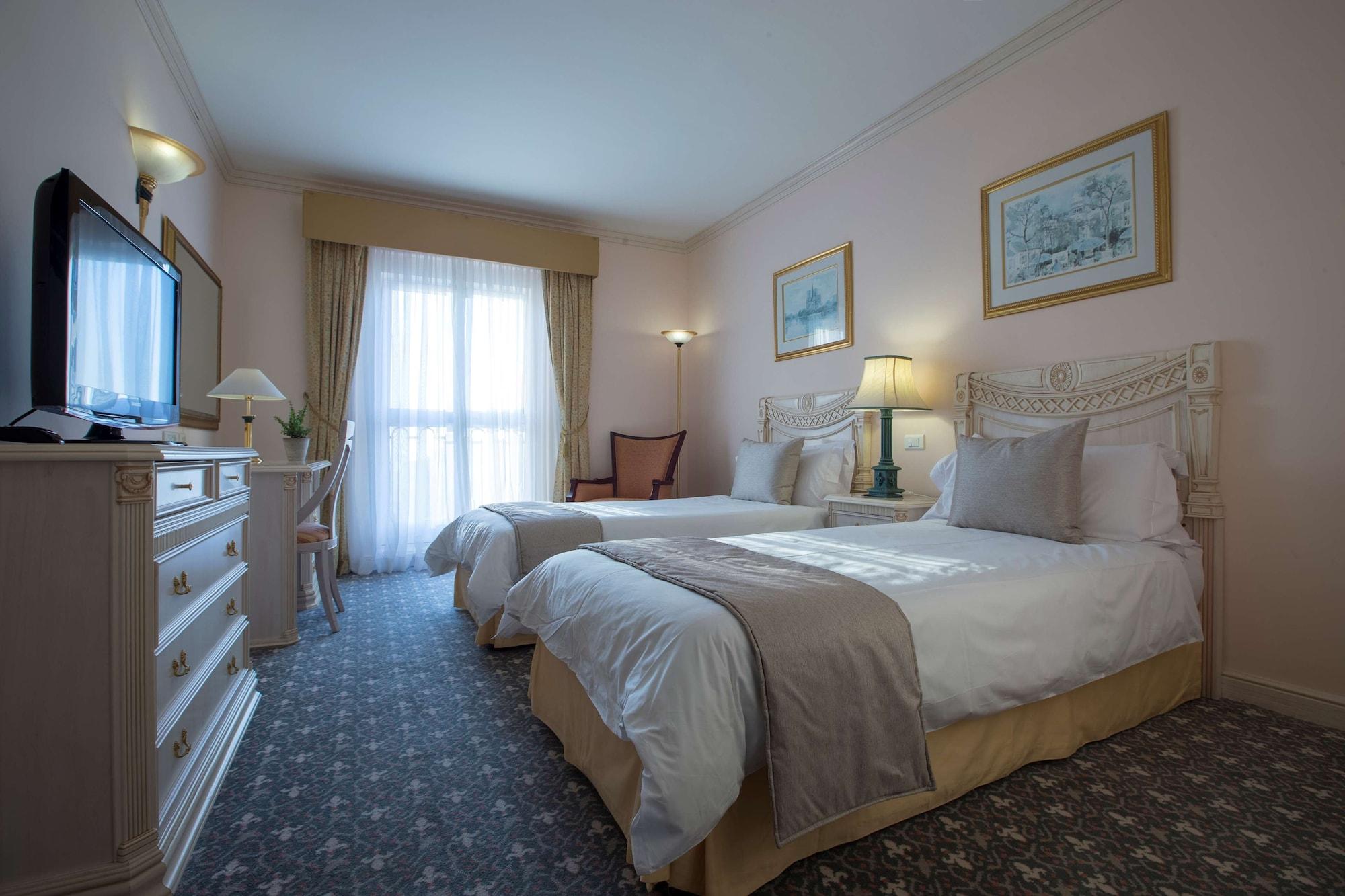 קייפטאון Hotel Le Vendome מראה חיצוני תמונה A room at the hotel